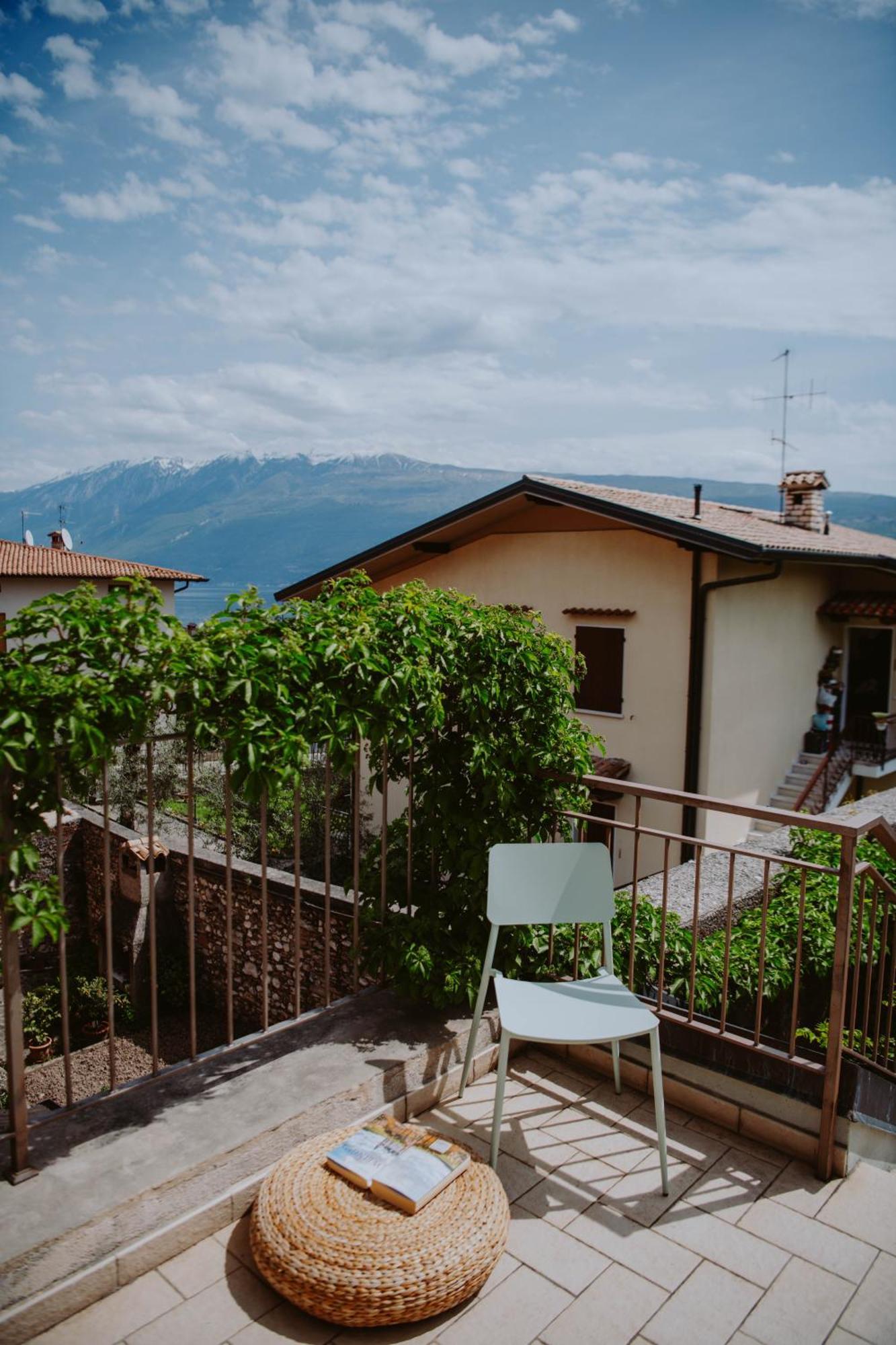 Campolivo Apartment Gargnano Exterior photo